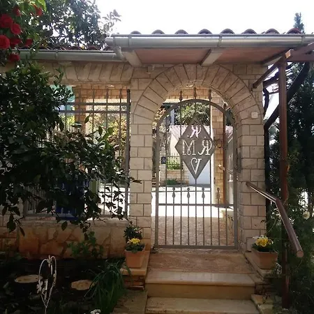 Апартаменты With Parking Space Banjole, - 17398 *