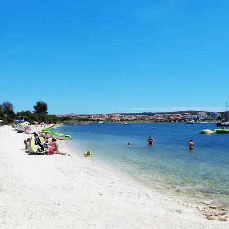 With Parking Space Banjole, - 17398 Apartment Pula