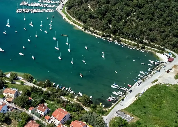 Apartment With Parking Space Banjole, - 17398 Pula