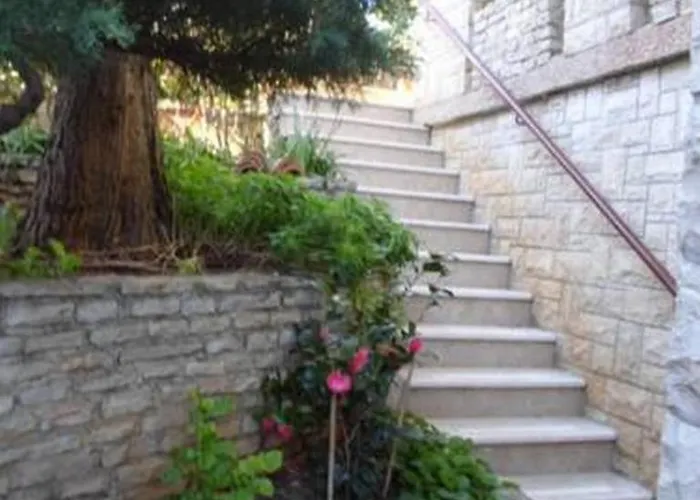 Apartment With Parking Space Banjole, - 17398 *