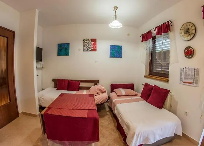 Appartement With Parking Space Banjole, - 17398 *